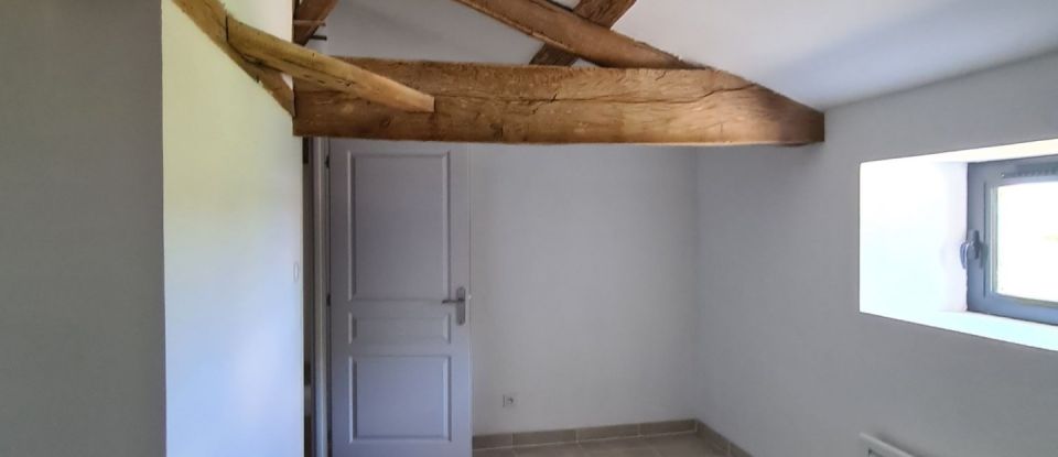 Maison 3 pièces de 85 m² à Saussignac (24240)