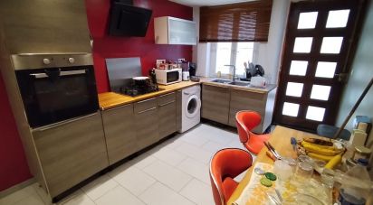 Maison 4 pièces de 101 m² à Plaissan (34230)