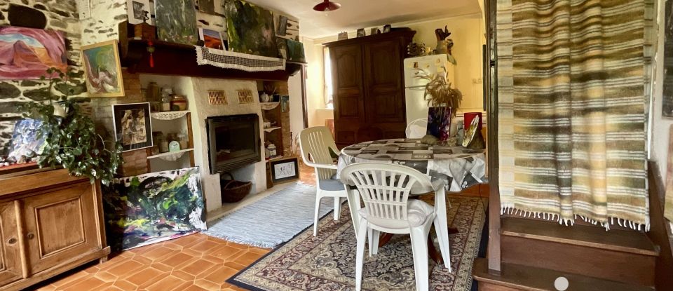 House 2 rooms of 43 m² in Saint-Genest-sur-Roselle (87260)