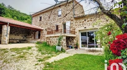 Farm 9 rooms of 326 m² in Saint-Appolinard (42520)