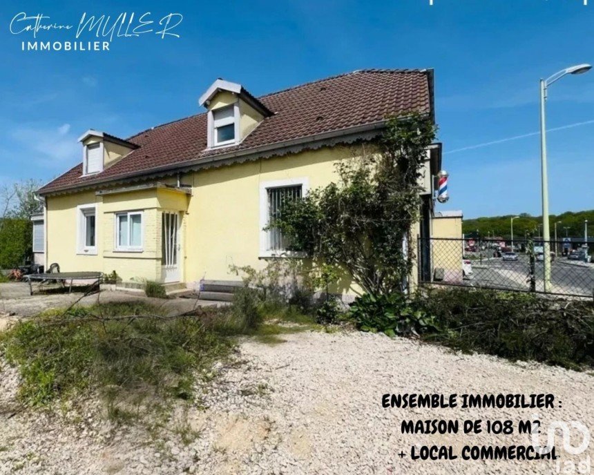 House 6 rooms of 108 m² in Offemont (90300)