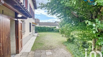 Village house 5 rooms of 108 m² in Saint-Maurice-l'Exil (38550)