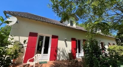 Maison 8 pièces de 230 m² à Champagnac-de-Belair (24530)