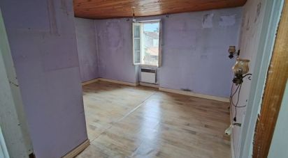 Appartement 7 pièces de 182 m² à Vélines (24230)