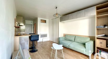 Studio 1 room of 25 m² in La Rochelle (17000)