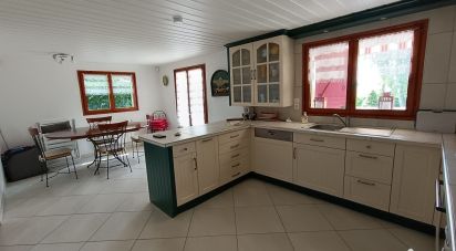 House 4 rooms of 103 m² in Clarafond-Arcine (74270)