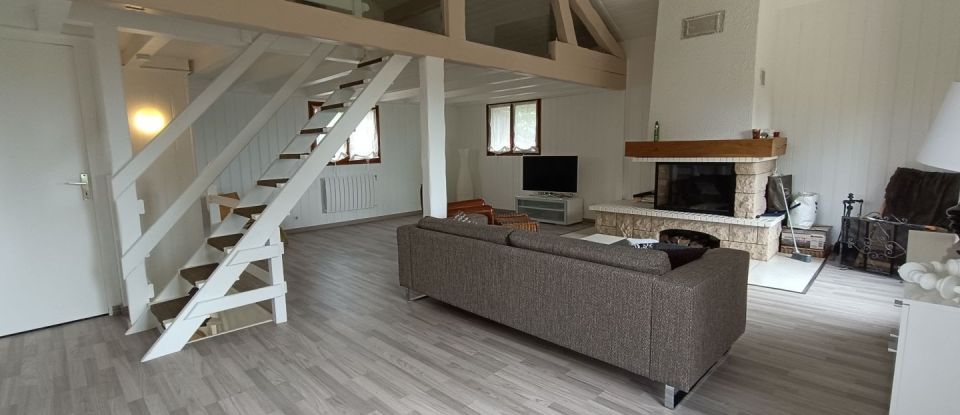 Maison 4 pièces de 103 m² à Clarafond-Arcine (74270)