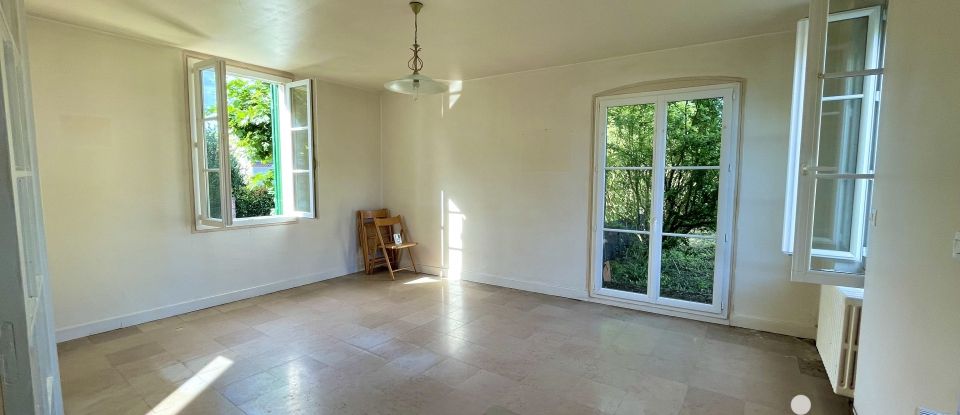 House 3 rooms of 77 m² in Saint-Benoît-sur-Loire (45730)