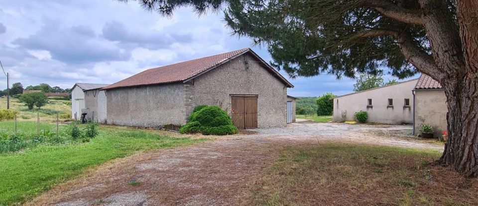 House 5 rooms of 170 m² in Saussignac (24240)