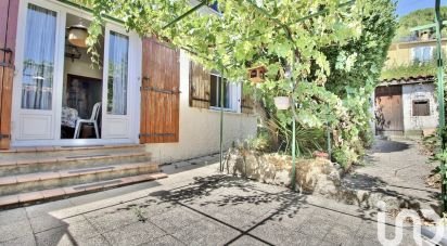 House 5 rooms of 110 m² in La Penne-sur-Huveaune (13821)