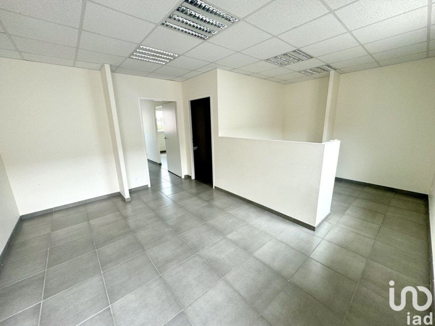 Bureaux de 54 m² à Lons (64140)