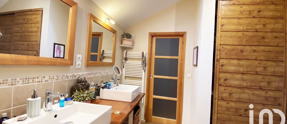 Appartement 6 pièces de 170 m² à Saint-Étienne (42100)