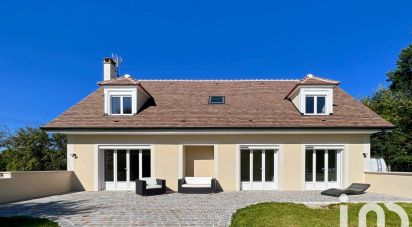 Maison 9 pièces de 200 m² à Maincy (77950)