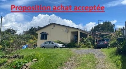 Traditional house 4 rooms of 90 m² in Le Tampon (97418)