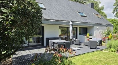 House 8 rooms of 180 m² in La Chapelle-sur-Erdre (44240)