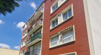 Apartment 3 rooms of 80 m² in Noisy-le-Sec (93130)