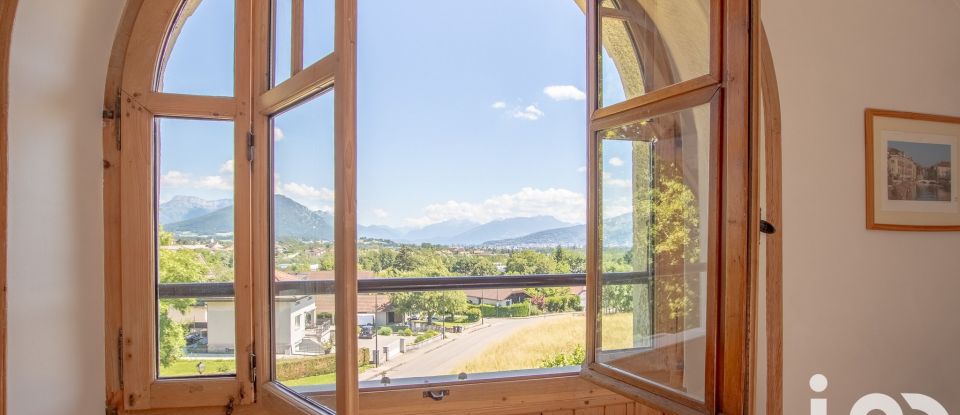 Mansion 5 rooms of 130 m² in Annecy (74000)