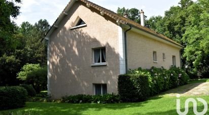 Traditional house 7 rooms of 280 m² in Boissy-le-Châtel (77169)