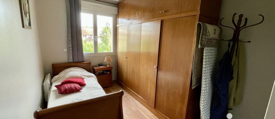 Appartement 3 pièces de 56 m² à Pontault-Combault (77340)