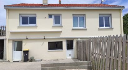 House 6 rooms of 122 m² in Saint-Michel-Chef-Chef (44730)