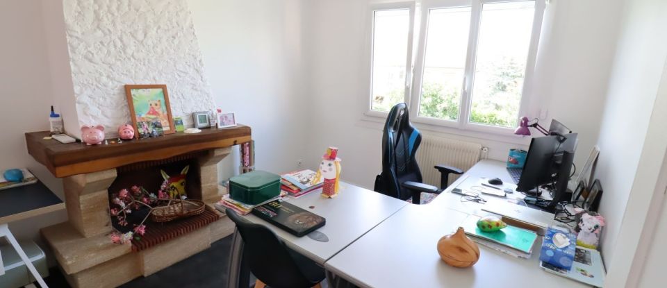 Maison 7 pièces de 114 m² à Riom (63200)