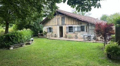 Maison 4 pièces de 100 m² à Rivière-Saas-et-Gourby (40180)