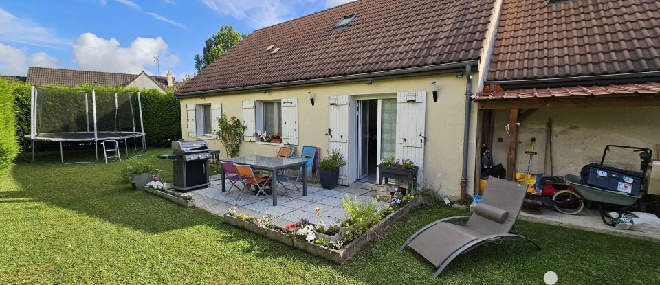 Maison traditionnelle 7 pièces de 125 m² à L'Isle-Adam (95290)