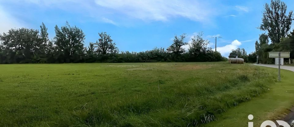 Terrain de 9 805 m² à Rieucros (09500)