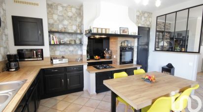 Maison 6 pièces de 175 m² à Saint-Nazaire-d'Aude (11120)