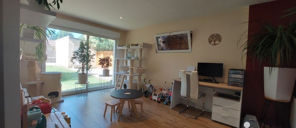 Maison 5 pièces de 120 m² à Margès (26260)