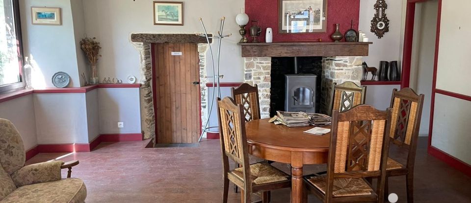 Traditional house 5 rooms of 91 m² in Pouancé (49420)