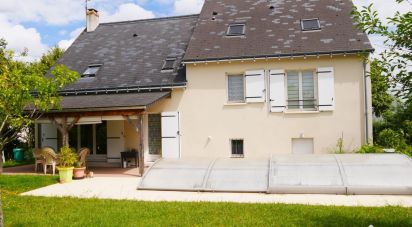 Maison 8 pièces de 190 m² à Ballan-Miré (37510)