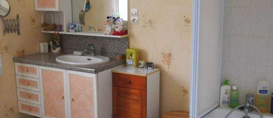 Maison 8 pièces de 190 m² à Ballan-Miré (37510)