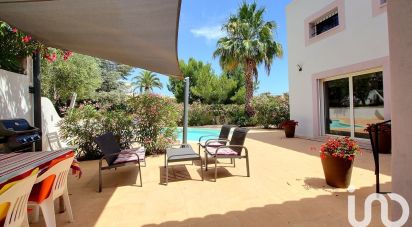 Traditional house 8 rooms of 185 m² in Bandol (83150)