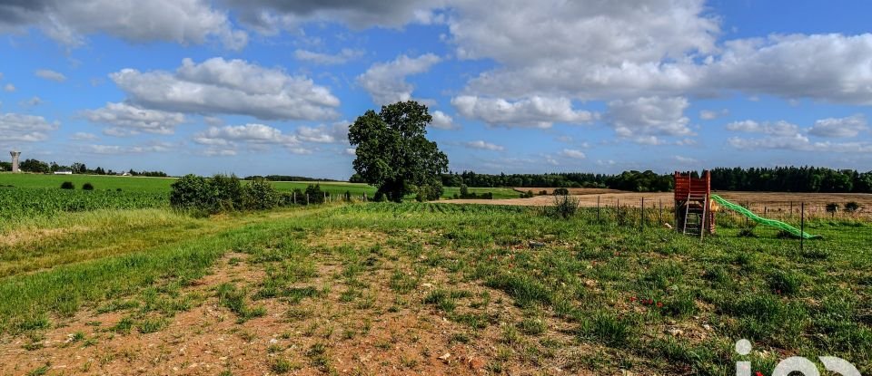 Maison traditionnelle 8 pièces de 137 m² à Saint-Pierre-es-Champs (60850)