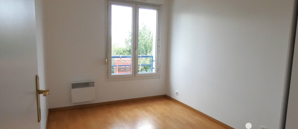 Apartment 3 rooms of 56 m² in Plaisir (78370)