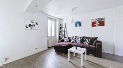 Appartement 4 pièces de 72 m² à Villeneuve-le-Roi (94290)