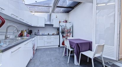 Appartement 4 pièces de 72 m² à Villeneuve-le-Roi (94290)