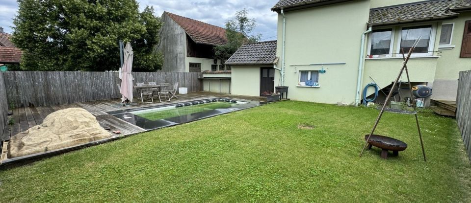 House 6 rooms of 160 m² in Reiningue (68950)