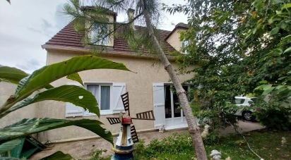 House 6 rooms of 120 m² in Chelles (77500)