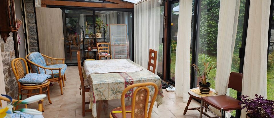 House 7 rooms of 175 m² in Lécousse (35133)