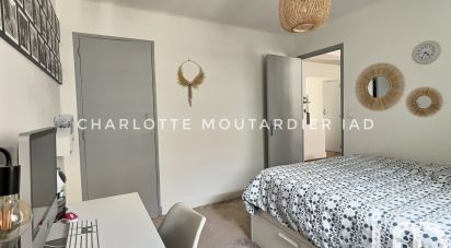 Apartment 4 rooms of 57 m² in Toulon (83000)