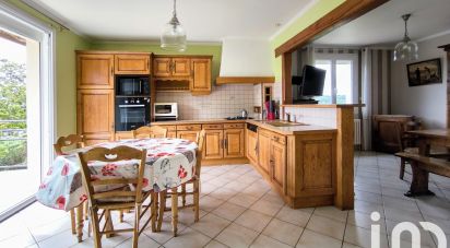 Maison 5 pièces de 95 m² à Condé-sur-Vire (50890)