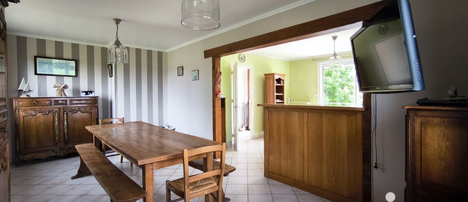 Maison 5 pièces de 95 m² à Condé-sur-Vire (50890)