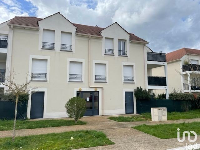 Apartment 3 rooms of 52 m² in Saint-Fargeau-Ponthierry (77310)