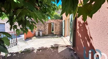 House 4 rooms of 65 m² in Villemolaque (66300)