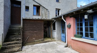 Maison de village 5 pièces de 120 m² à Joigny-sur-Meuse (08700)