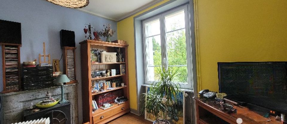 House 5 rooms of 100 m² in Saint-Goazec (29520)