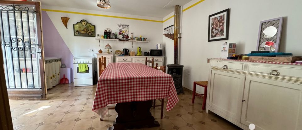 Village house 3 rooms of 80 m² in Tuchan (11350)