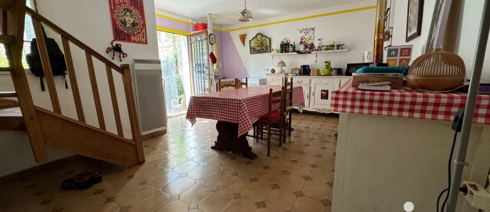 Village house 3 rooms of 80 m² in Tuchan (11350)